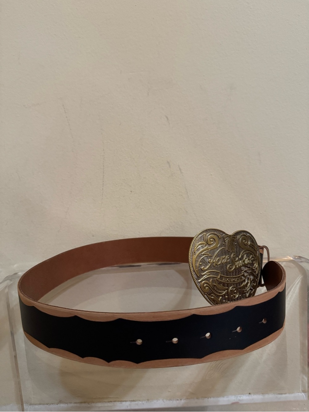 Acne Studios Heart Logo Buckle Belt Black Camel - Picture 2 of 8
